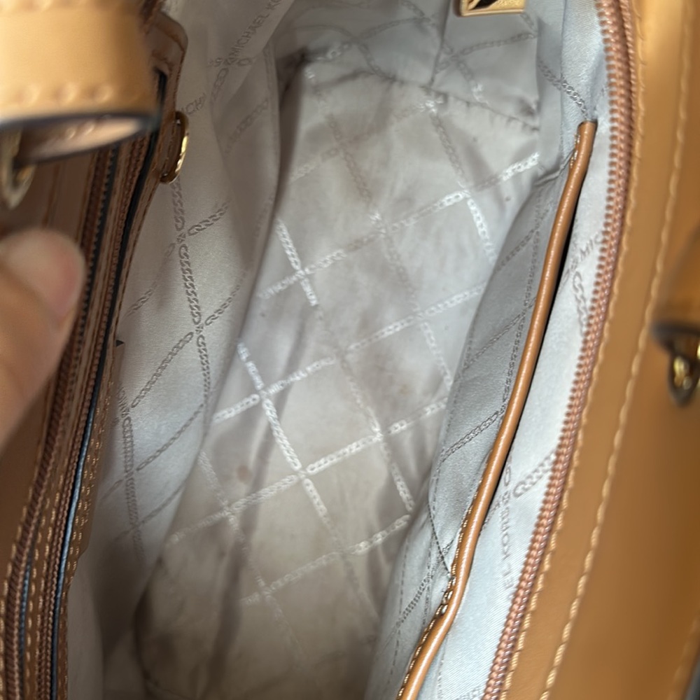 Michael Kors Pocket Tote - Picture 9 of 9